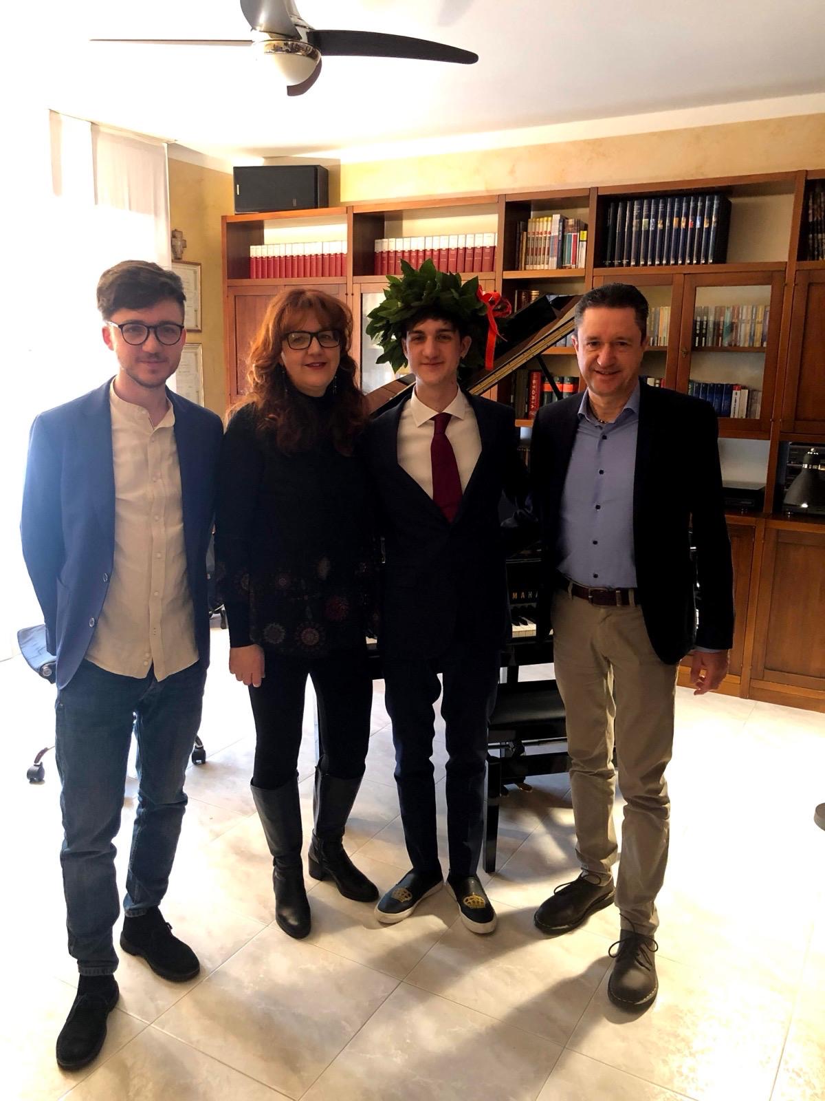 Famiglia al completo per la laurea