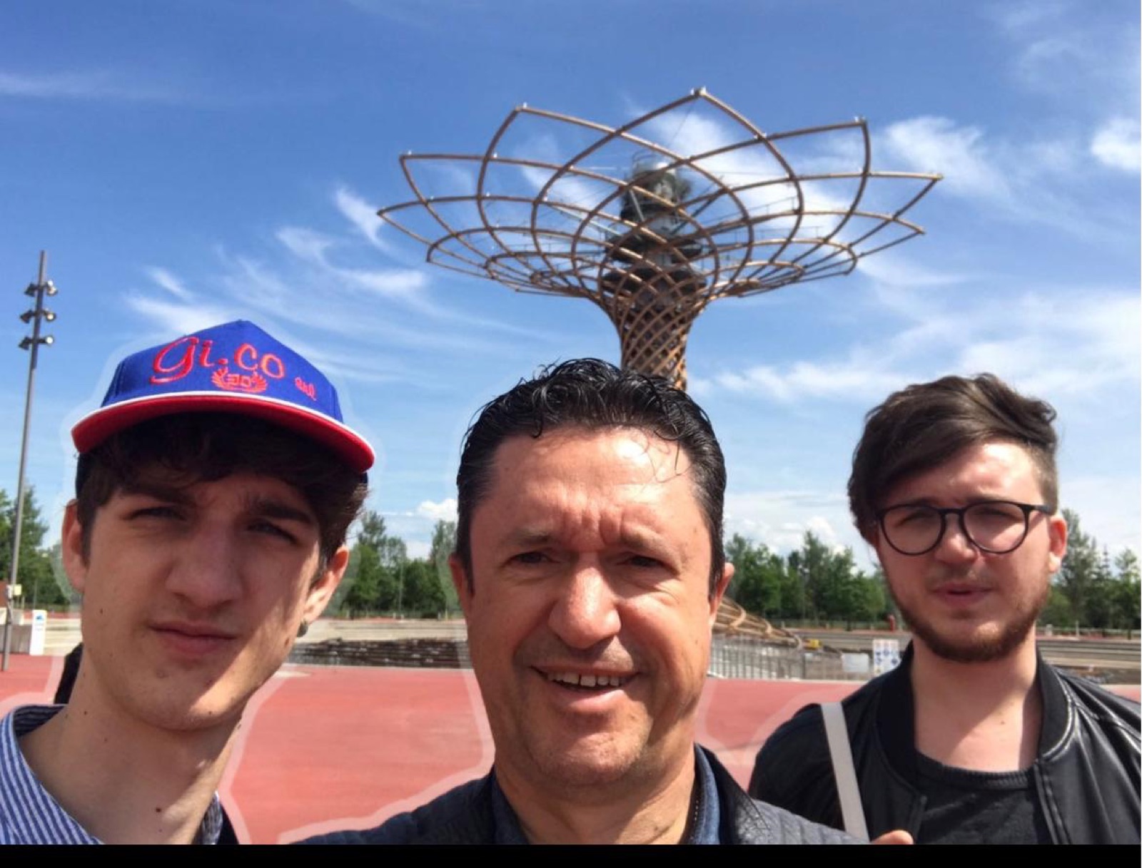 Selfie con i figli all'Expo