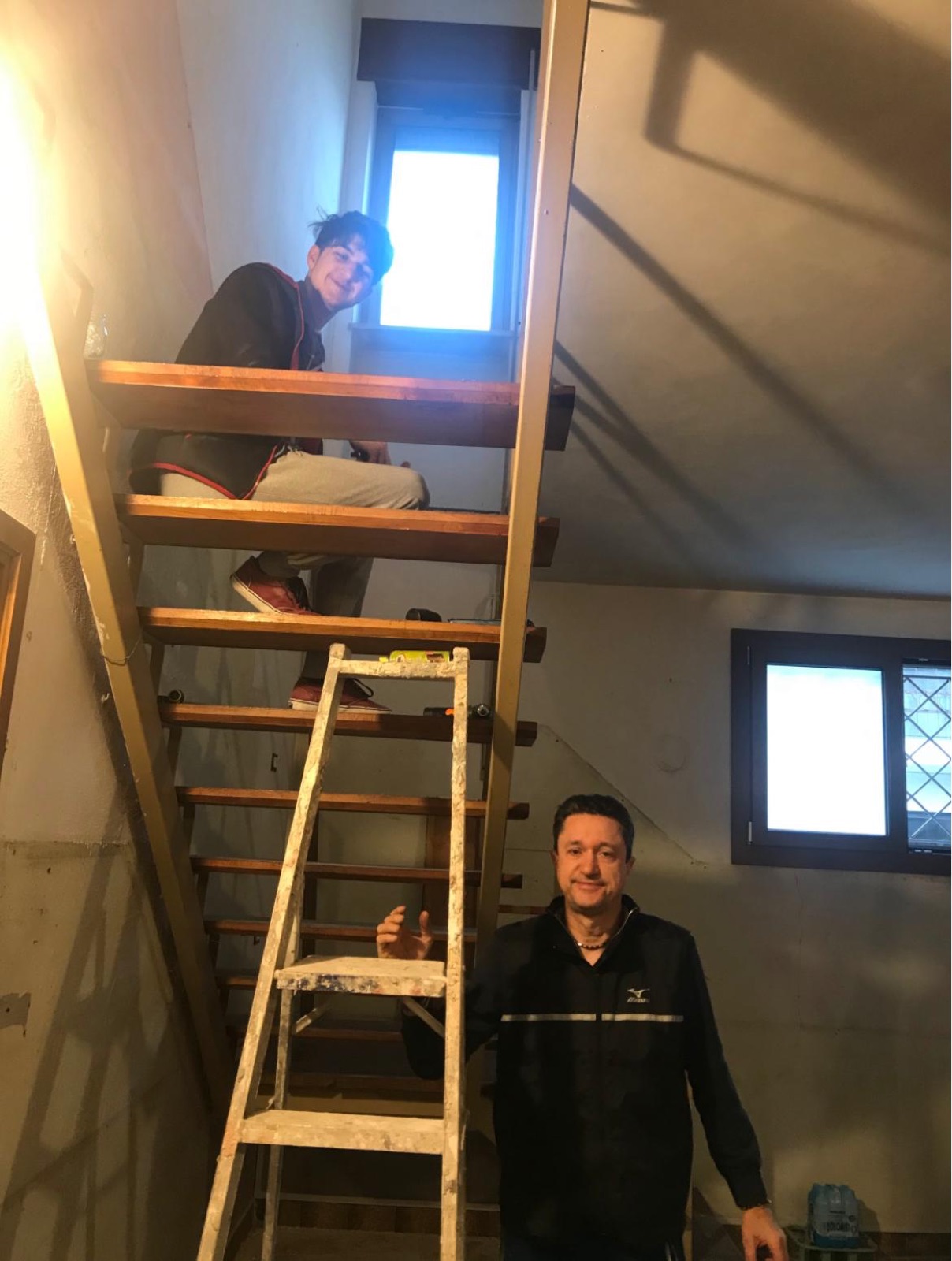 Sistema la scala con Roberto